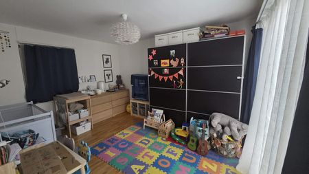 3.5 Zimmer, 104 m², 2. Stock - Photo 4