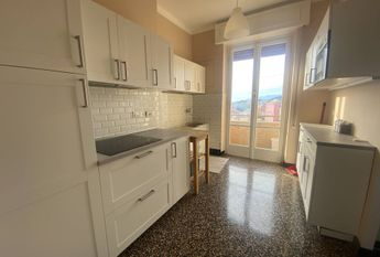 Appartamento in affitto - Castelletto (Genova)