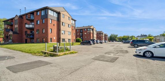 3-bedroom - 43 Place Mercier, Candiac - Photo 2