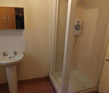 Flat 1, 10 Lower Windsor Avenue, Belfast, BT9 7DW - Photo 2