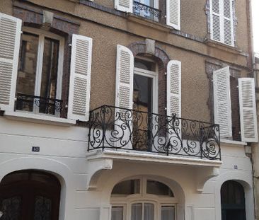 LOCATION : appartement 2 pièces 29.50 m²) DUPLEX à Coutances - Photo 1