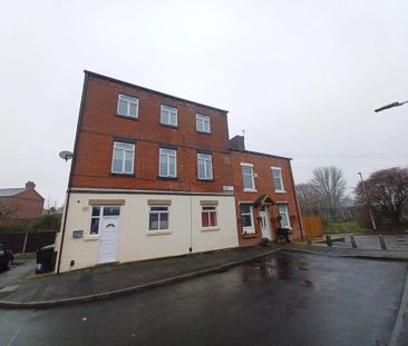 2 bedroom flat to rent - Photo 2