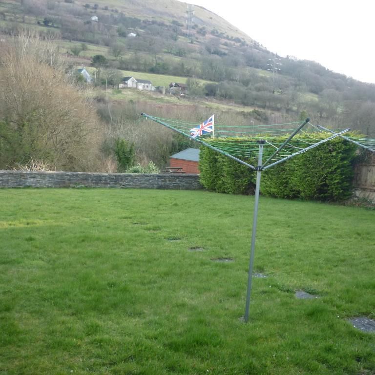 2 bedroom semi-detached house to rent - Photo 1