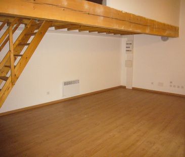 A Louer - Appartement mezzanine LA PALME - Photo 1