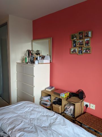 2 Bed Flat, Poulton Court, W3 - Photo 2