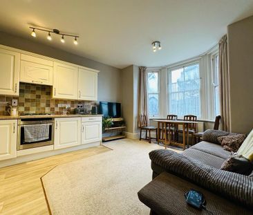 1 bedroom flat to rent - Photo 1