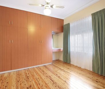 Spacious Living in a Highly Convenient Location - Photo 6