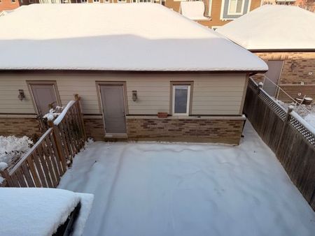 For Lease - 492 Church Street, Markham, Ontario - Photo 4