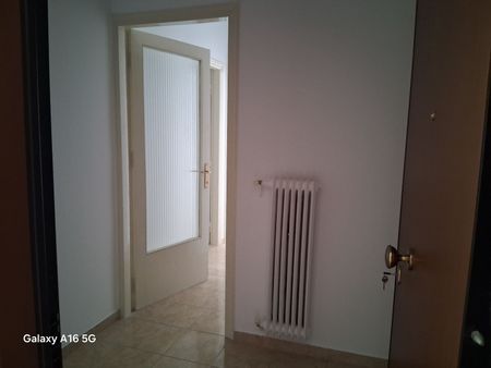 Studio/Γκαρσονιέρα για ενοικίαση Κέντρο (Λάρισα) - Φωτογραφία 2