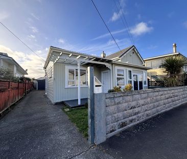 2 Tory Street, Petone - Photo 2
