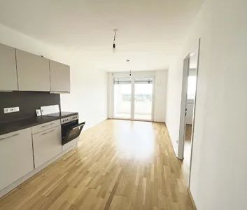 Q11 Leben in Simmering - Schöne 2-Zimmer-Wohnung mit Loggia und Deckenkühlung! - Photo 1