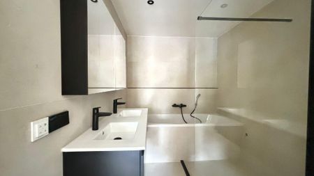 Te huur: Appartement Admiraal De Ruijterweg 161 3 in Amsterdam - Foto 2