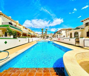 Alquiler de chalet adosado en Avenida de Málaga, 20 - Photo 5