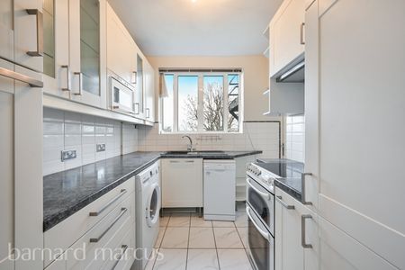 The Crescent, Surbiton - Photo 5