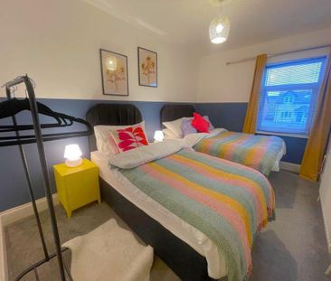 3 bedroom terraced house to rent - Photo 6