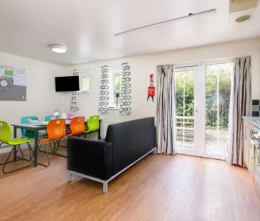 Non Ensuite Rooms - Photo 3