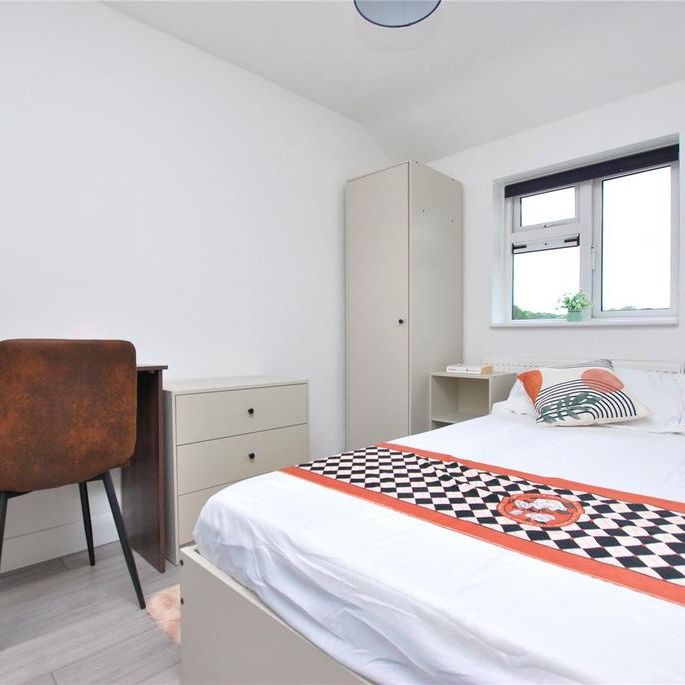 1 bedroom house of multiple occupation to rent - Photo 1