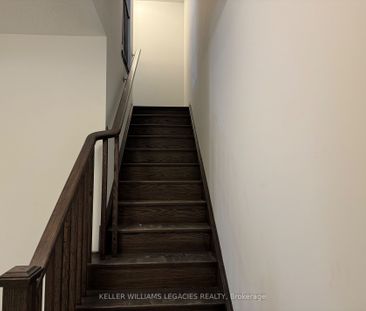 For Lease - 181 Keppel Circle, Brampton, Ontario - Photo 4