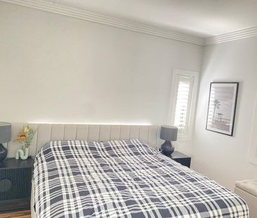 Beautifully Presented Brick Home with High Ceilings - Photo 2