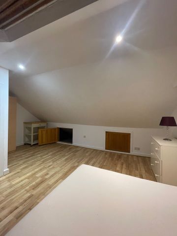 4 Bed Flat, St. Stephen's Road, E6 - Photo 4