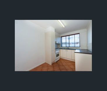 Low Maintenance Living - Photo 4