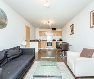 1 bedroom apartment to rent Nankeville Court, Guildford Road, Wokin... - Photo 2