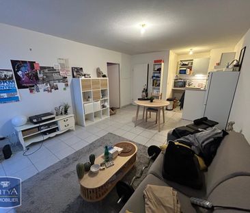Location Appartement 2 pièces 43m² POITIERS 86000 - Photo 4