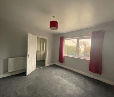 3 bedroom terraced house to rent - Photo 6