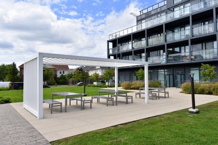 For Lease - 3200 Dakota Common Unit# B1006, Burlington, Ontario - Photo 3