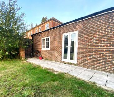 1 bedroom maisonette to rent - Photo 4