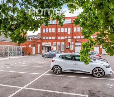 Trident House, Victoria Road, Farnborough, GU14 - Photo 4