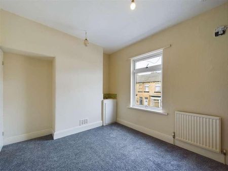 Candler Street, Scarborough, YO12 - Photo 5