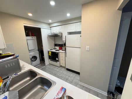 For Lease - 88 Corporate Drive Unit# 1803, Toronto, Ontario - Photo 4