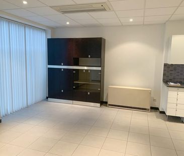 Appartement te huur - Photo 1