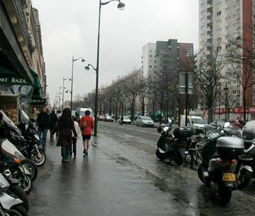 Logement à Paris, Location meublée - Photo 6