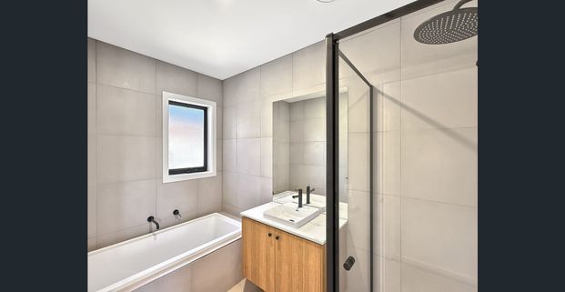 🏡 Brand New 3-Bedroom House in Wallan - Photo 1