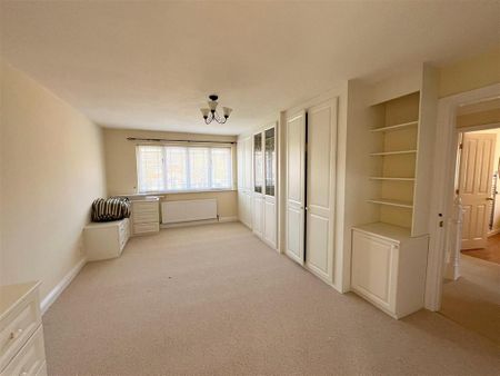 4 bedroom house to rent - Photo 3