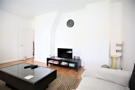 Kennistoun House, Leighton Road, London - Photo 3