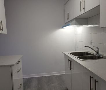 4 ½ à Montréal style condo, $1600 - Photo 2