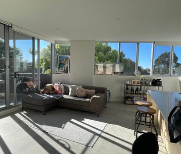 Canterbury - Photo 1