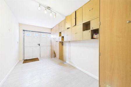 3 bedroom detached house to rent - Photo 4