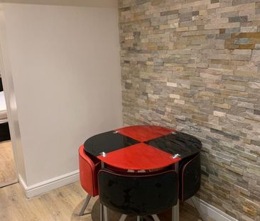 Room in a Shared Flat, Dulwich, SE21 - Photo 1