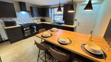 Ellers Road, Chapeltown, Leeds, LS8 - Photo 3