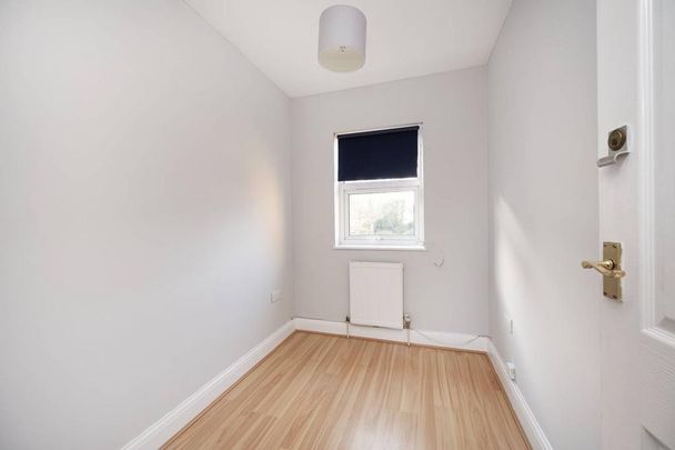 4 bedroom detached house to rent - Photo 1