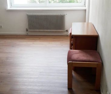 NEU - EINE KLEINE NETTE WOHNUNG MIT GRÜNBLICK UND LIFT - Photo 4