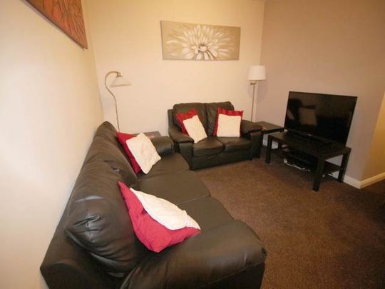 Burley Road (Room 2), Burley, Leeds - Photo 1
