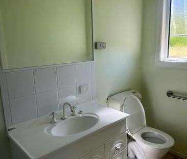 Neat, compact, affordable unit - Photo 4