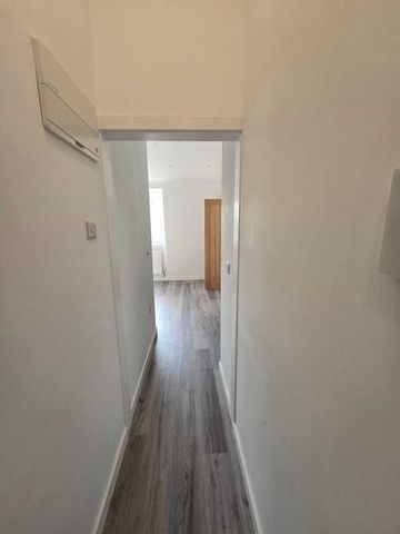 Middle Street, Brighton - Photo 4