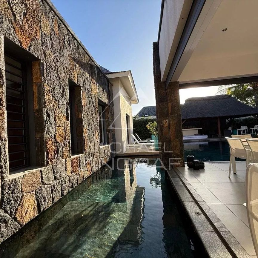 Villa d'exception dans une résidence à Pereybere - Photo 1