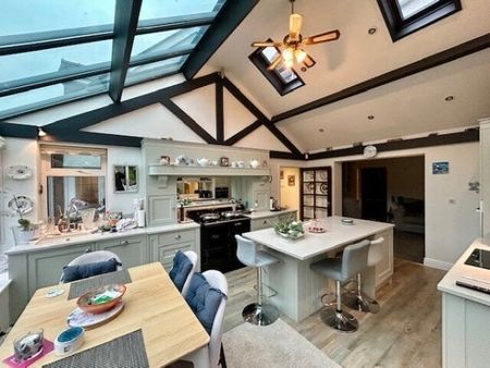 Barnston Road, Heswall - Photo 2